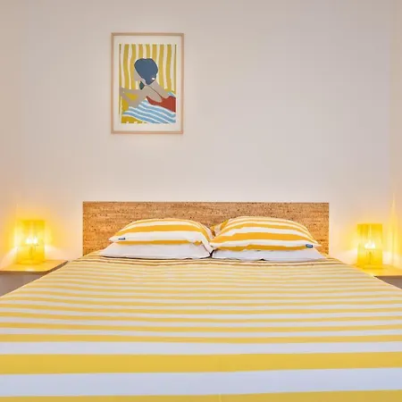 Flamboyant Boutique B&B 4*