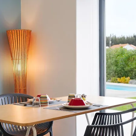 B&B Flamboyant Boutique