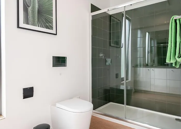 Flamboyant Boutique فندق مبيت وإفطار 4*